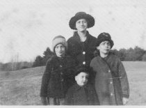 Children of Harry and Etta Ring