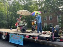 7673. Mango Groove Steel Band