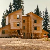 16 Person Field Crew Dormitory