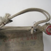 2012.27.2 Top Of Water Bag