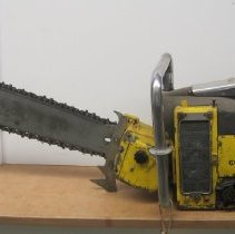 McCulloch Super 33 Chainsaw