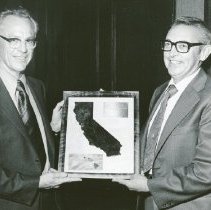 McCulley Receives Retirement Employee Gift