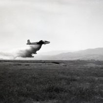 B-25 Bentonite Test Retardant Drop