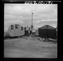 Small trailers being used for defense housing, c. 1942