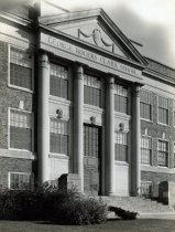 Front entrance of George Rogers Clark High School