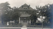 The Gostlin House on the corner of Waltham & Hohman