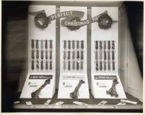 D.M. Read Co. display window, "The Perfect Christmas Tie"