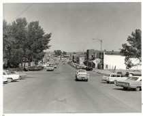 Gillette Avenue looking North