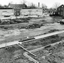 Eisenstadt's and Glen Cove Police Station on Pratt Blvd