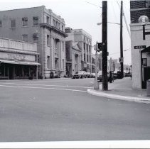 Brody's Clothing Store located on corner of School and Glen Street