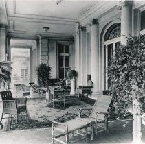 Pembroke Estate, Exterior, Sun room, Outside patio