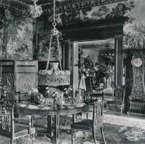 Pembroke Estate, Interior dining area