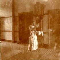 Melvina or Carrie in CF hallway