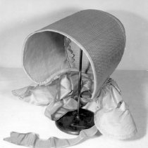 Bonnet assoc with Mary Settles