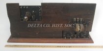 Vacuum Tube Radio Receiver, front