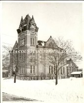 Courthouse (old) in snow