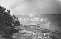 Bay Shore Road, Gladstone