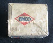 Clothespin box, ends