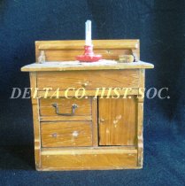 Doll chest or night stand