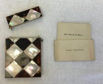 Mother-of-pearl calling card case (open)