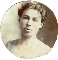 Hattie VanDyke (Farrell)