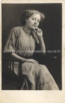 Lilliam Lamberg as a young woman