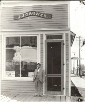 J.J. Gagner in Gladstone, Real Estate Business