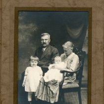 Mattias & S. Katarina Grekila, grandchildren Helen Kukkonen & Edith Kruka