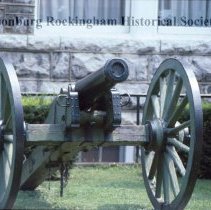 WW2 Cannon was located at Harrisonburg Main Street School