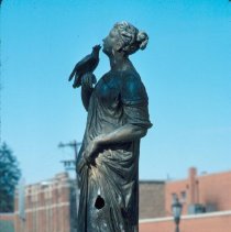 Statue at Rockingham County Court House