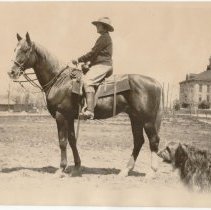 GENL-2015.029.0124 Photograph