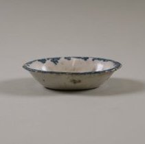 Eating Dish, side view