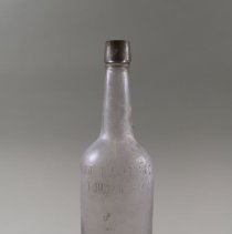 Glass botttle, front
