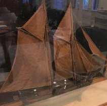 Model Ship1