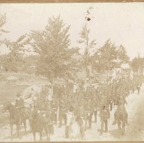 Parade to the Soldiers' Monument