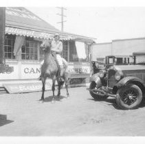 DeBorba's Ice Cream Parlor,1927