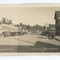 Grant Avenue, looking east