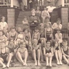 Round Pond Pavilion (Paradise Lake) 1935.