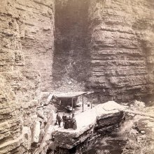 28. Au Sable Chasm. Table Rock.
