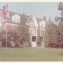 Home on 178 Warren St