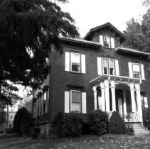 158/160 Mt. Vernon St