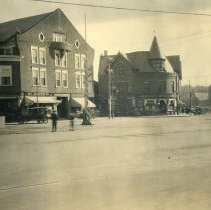 Winchester Square 1922