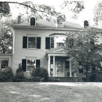 7 Lakeview Road
