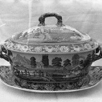 Tureen