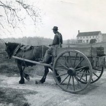 Ellis Locke and tip cart