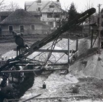 Conveyer Sieve on Copley Street