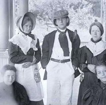 Children on Cliff Street