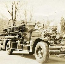 1925 Ahrens Fox Pumper