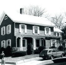 107 Mount Vernon Street