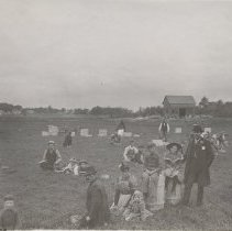Unidentified cranberry pickers